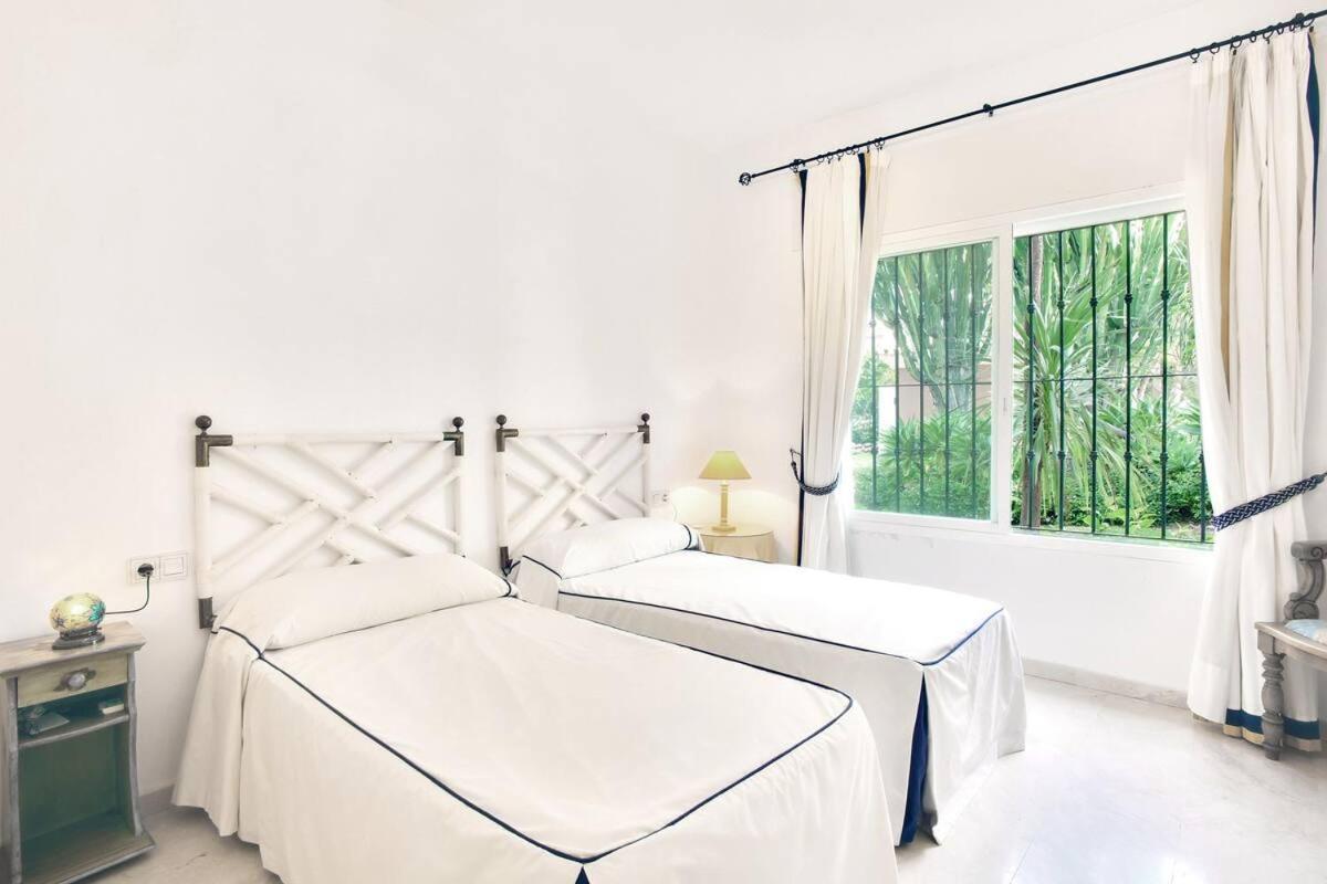Apartamento entre Marbella y Estepona Exterior foto