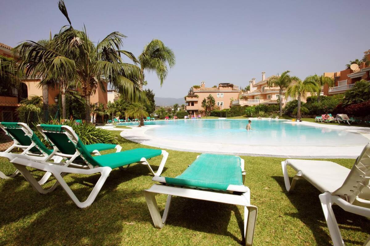 Apartamento entre Marbella y Estepona Exterior foto