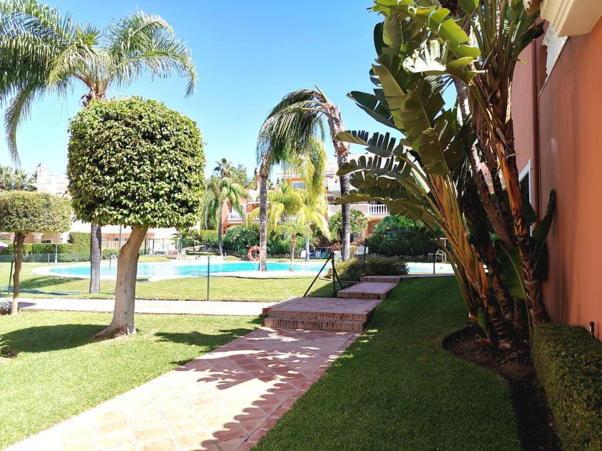 Apartamento entre Marbella y Estepona Exterior foto